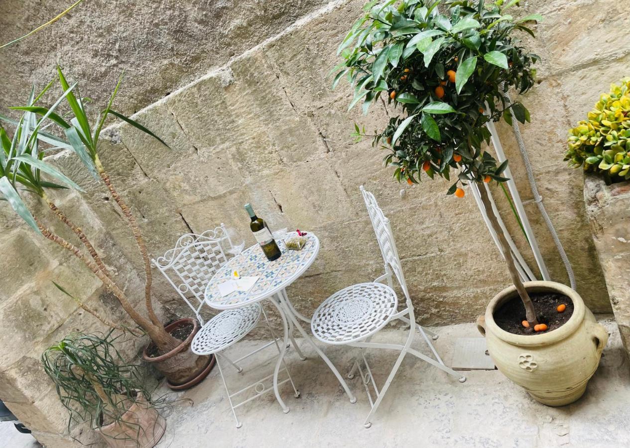 Movie Suite Ortigia Syracuse Exterior photo